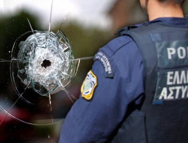 Συναγερμός στην ΕΛ. ΑΣ. - Πυροβολισμοί σε καφετέρια στα Σεπόλια